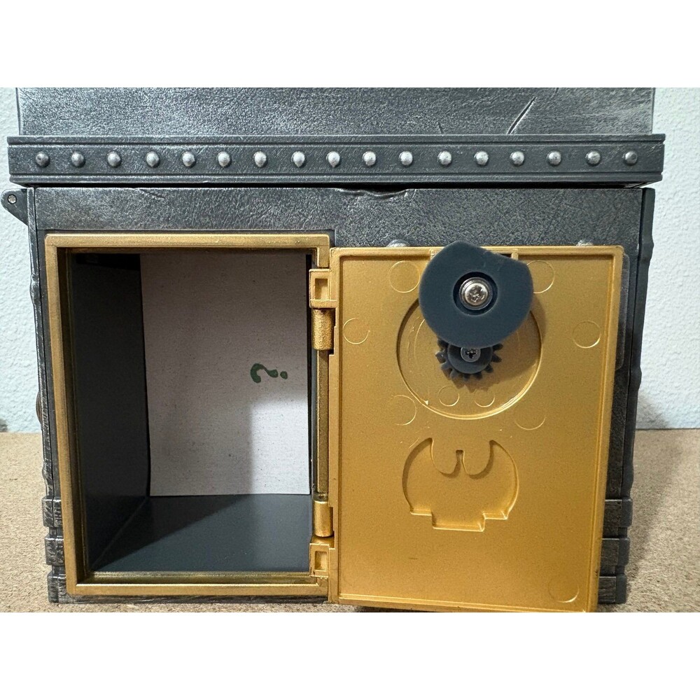 McFarlane Toys DC Comics Riddler Puzzle Box - Picture 4 of 6
